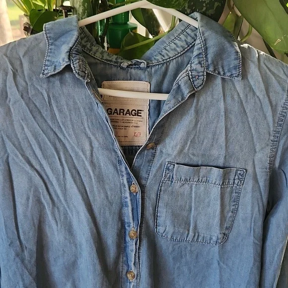 Jean button down - Picture 2 of 2